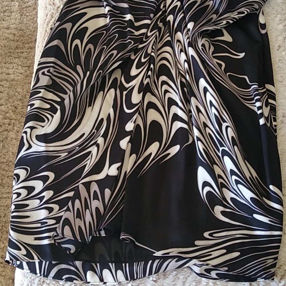 Escada Dress - Picture 6 of 14